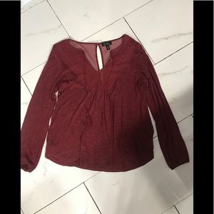 Jessica Simpson peasant top with tassels